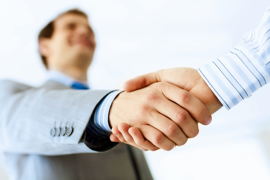 深圳律師事務(wù)所解讀:湖南衡陽醫(yī)院公職人員體檢事件的法律與社會(huì)思考