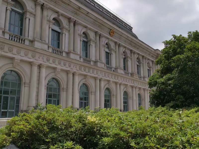 婚前財(cái)產(chǎn)需要公證嗎?深圳起訴離婚律師給你最新建議