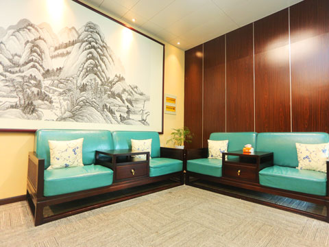 崗廈律師事務所談退休年齡被解雇竟不能仲裁賠